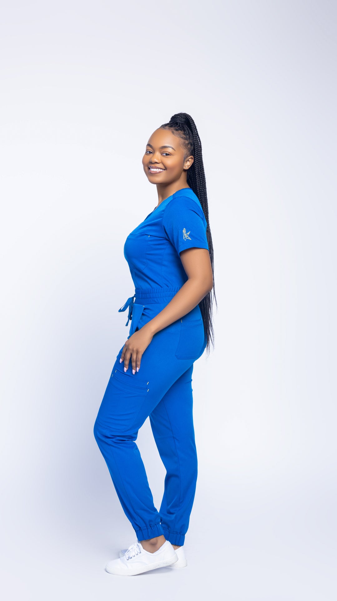 Joy 7-Pocket Scrub Jogger